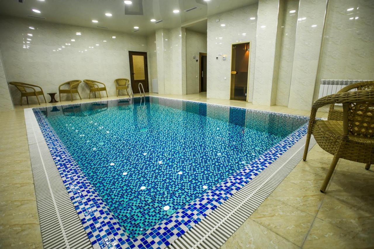 Hotel Grand Capital Tasken Kültér fotó